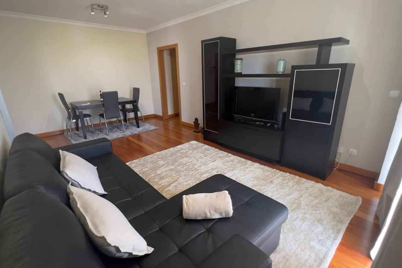 By The Sea V - Refugio Tranquilo Com Piscina Apartment ฟุงชาล ภายนอก รูปภาพ